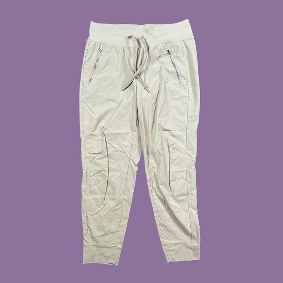 Athleta Trekkie Mid Rise Jogger Khaki Tan Travel Pants Women's Size 8 - Picture 1 of 6